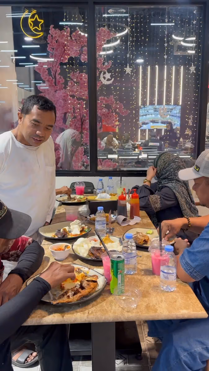 مطعم نوسنتارا مكة Restoran NUSANTARA