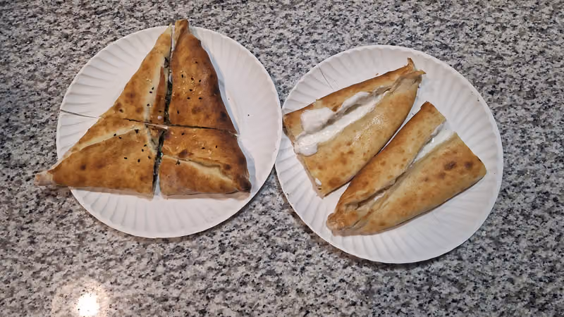مطعم قعدة ومذاق
