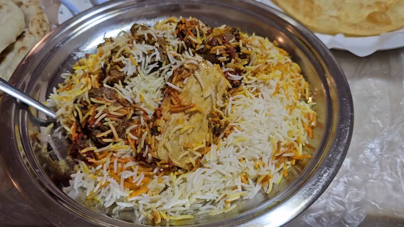 مطعم ركن الطعام