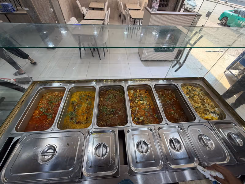 مطعم رويال بنجاب/ Royal Punjab Restaurant