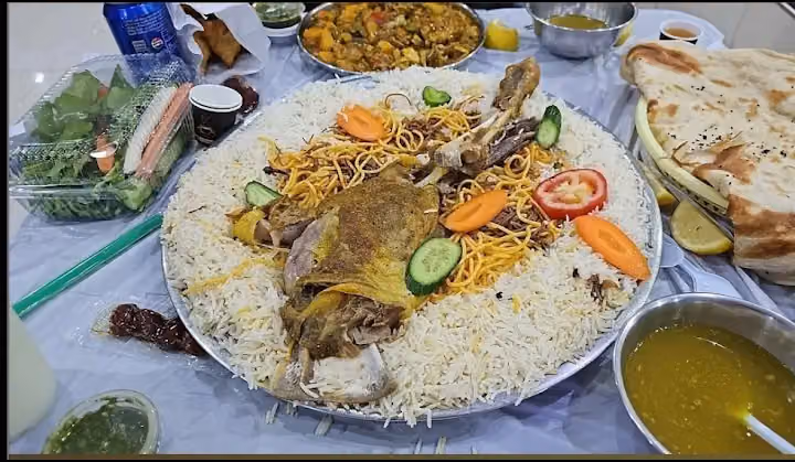مطعم سد مأرب للأكلات الشعبية فرع الرياض
