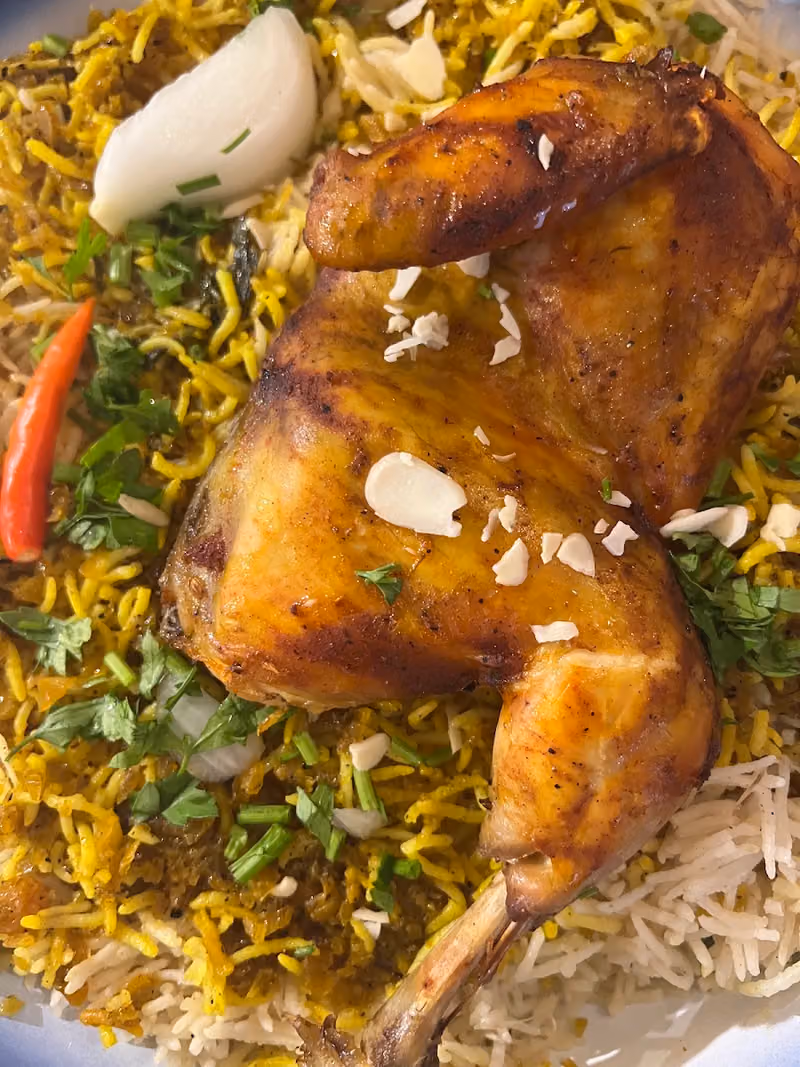 مطعم سفيرة الطبخ للأكلات الشعبية