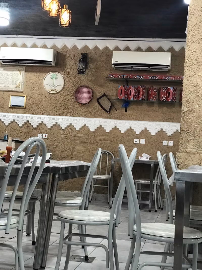 مطعم شعبيات الدرعية