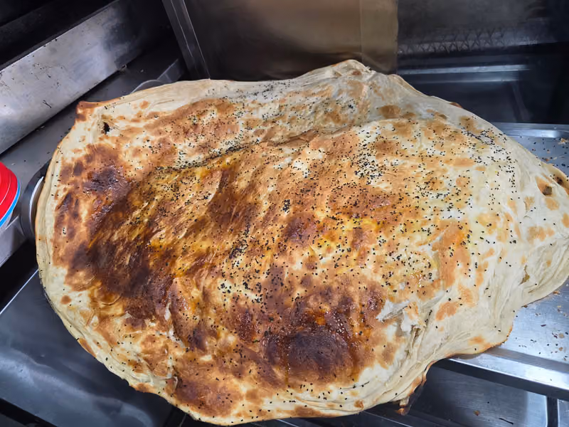مطعم شعبيات خلف