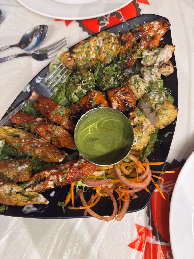 مطعم شاليمار فرع العزيزية Shalimar Restaurant Aziziyah Branch