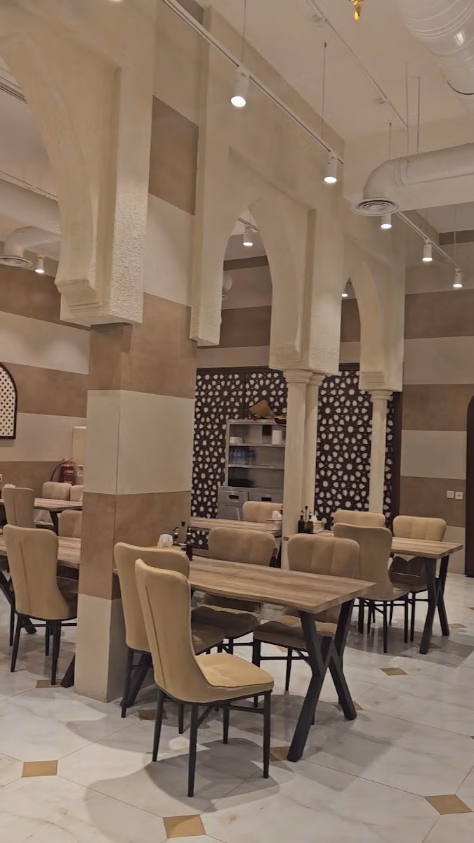 مطعم شلالات حماه