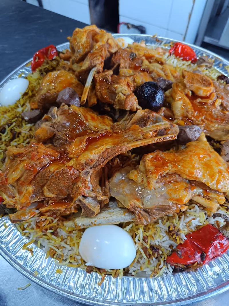 مطعم صحن دسمان