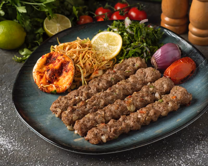 مطعم شواء الشام