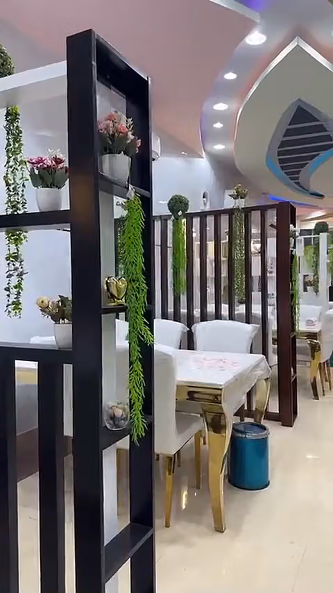 مطعم سرايا نجد للشاورما و بروستد