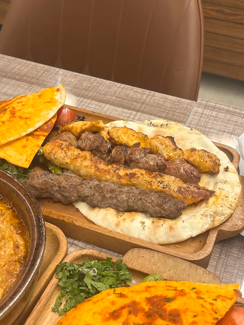 مطعم صواني شرقية - فرع السليمانية