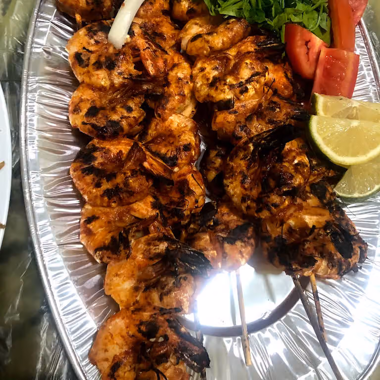 مطعم سوق الأسماك الطازجة