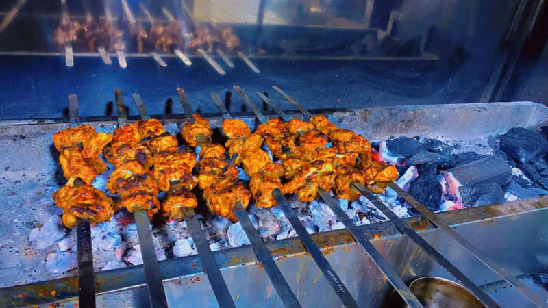 مطعم صوت البحر Sawt Al Bahr Restaurant Pak & Indian Food