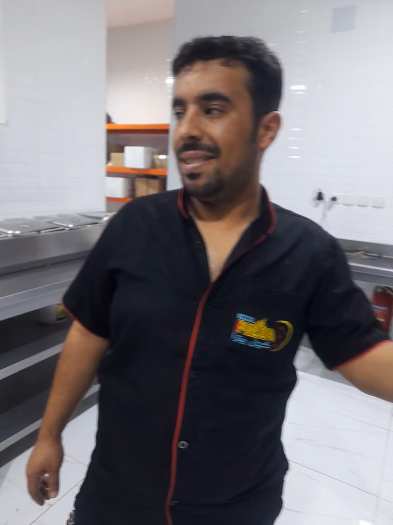 مطعم ثريا لتقديم الوجبات
