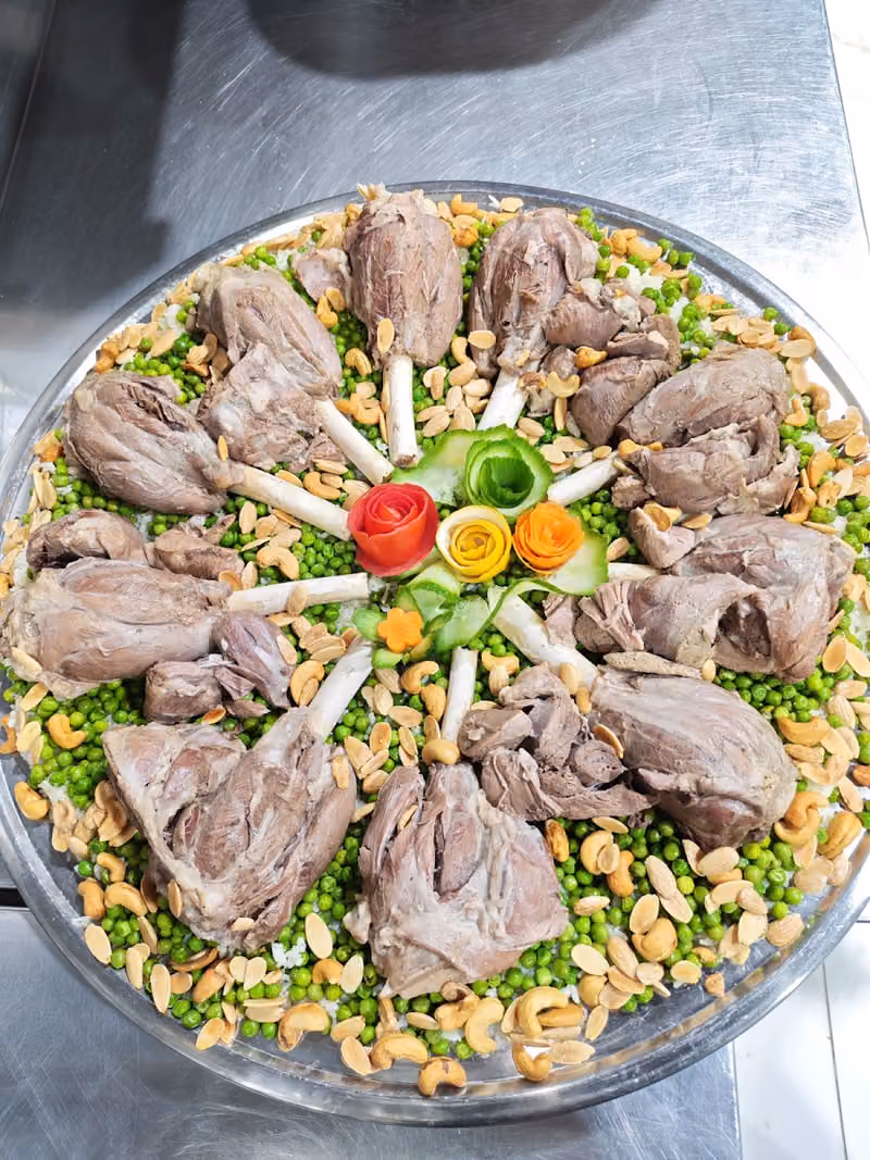 مطعم تنور طيبة الفيحاء للأكلات والفطائر الشامية