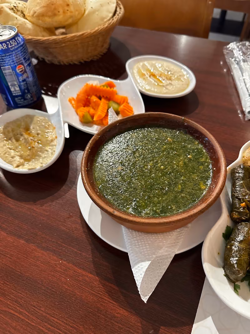 مطعم طشة