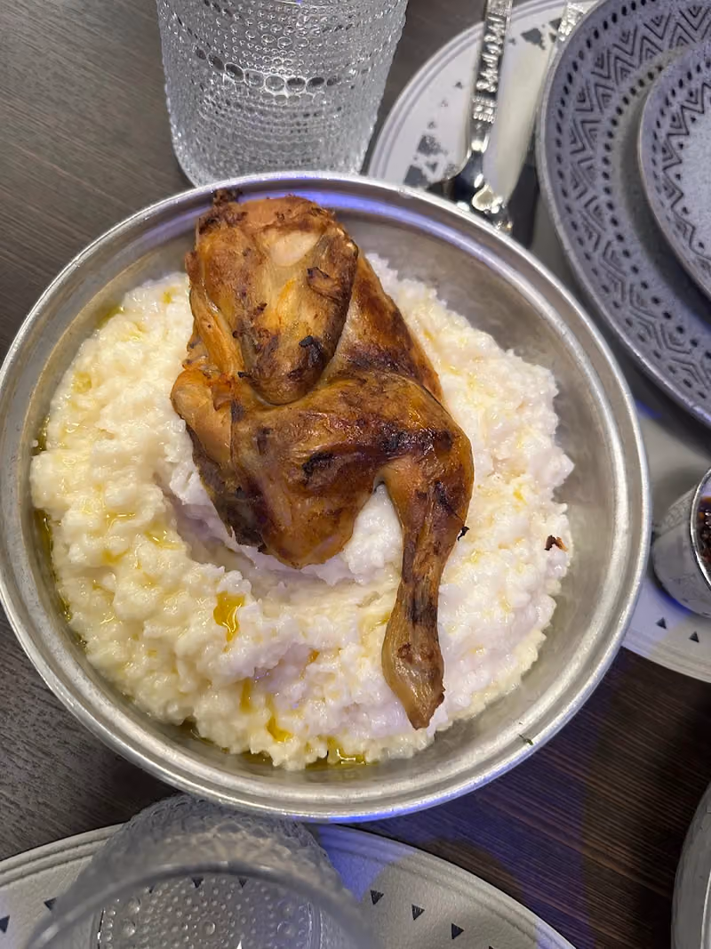 مطعم طوفرية