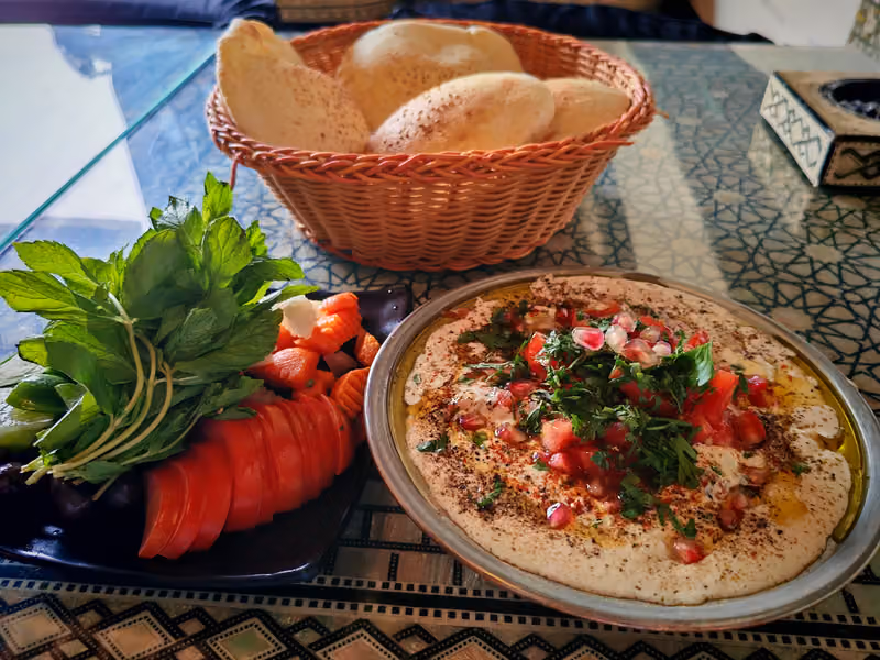 مطعم و كافيه دامسكو