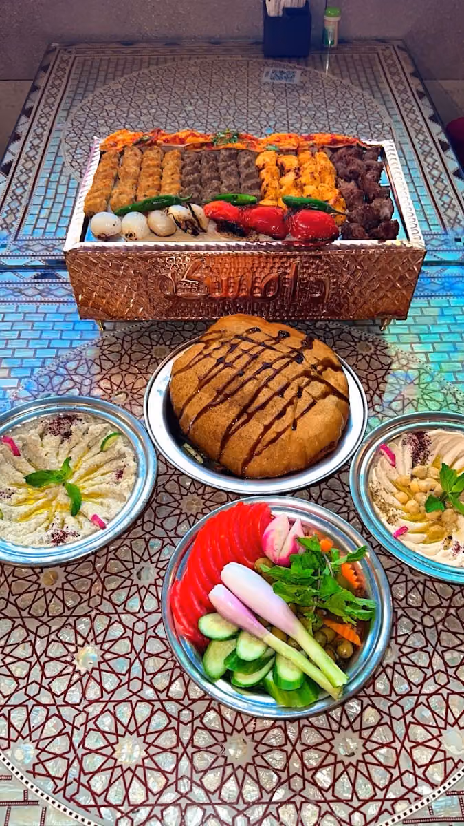 مطعم و كافيه دامسكو
