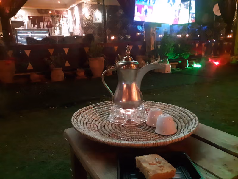 مطعم و كافية سهيل
