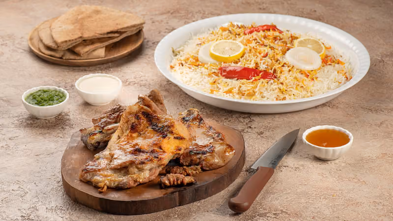 مطعم و مطبخ الموروث