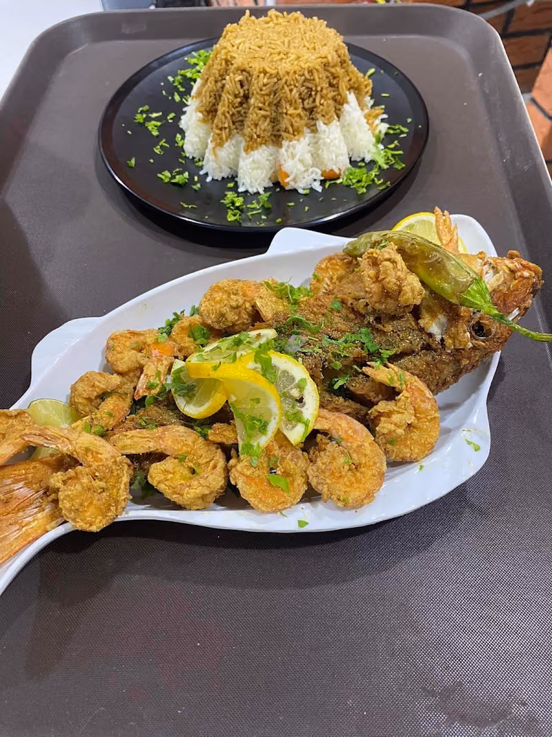مطعم وجبة سمك