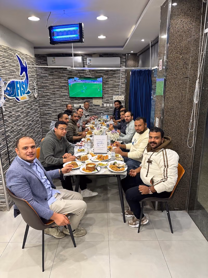 مطعم وجبة سمك
