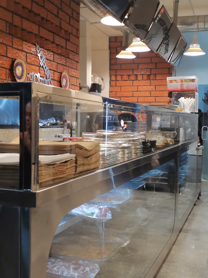 مطعم ومشويات ذوق حمص | Taste Of humms Bbq