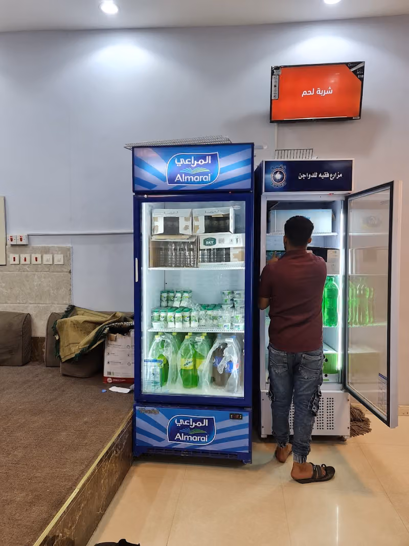 مطعم ومطبخ نوير للمثلوثة