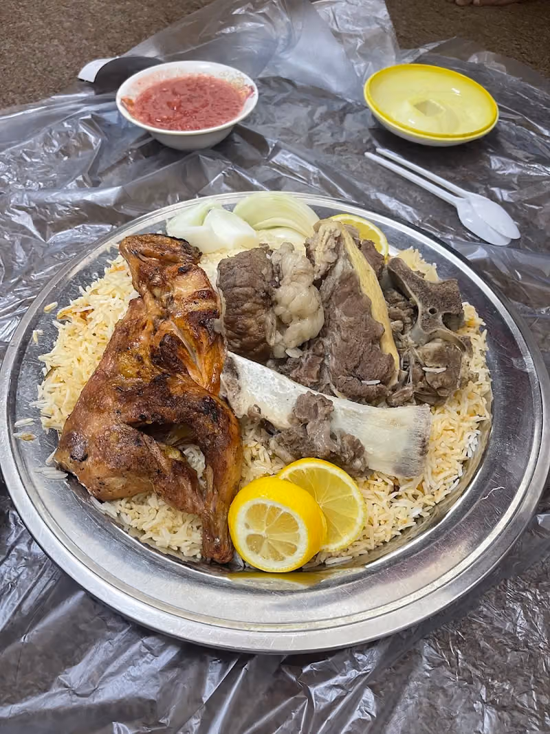 مطعم ومطبخ وادي المسيلة