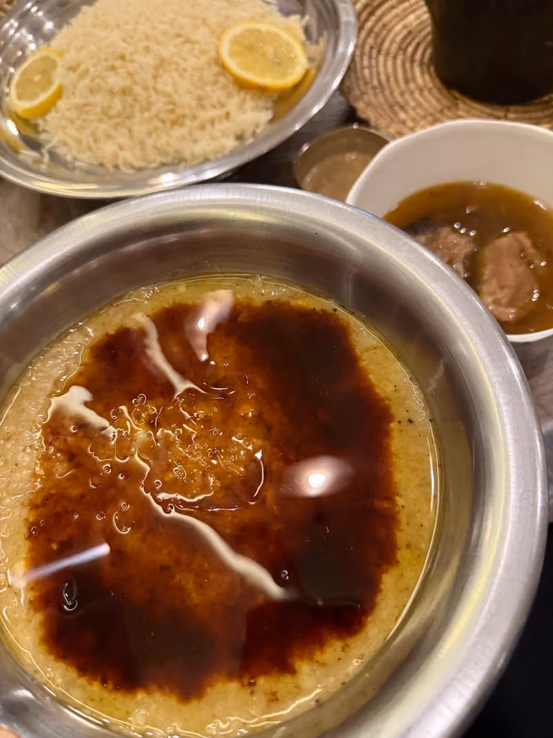 مطعم زل للمأكولات الجازانية