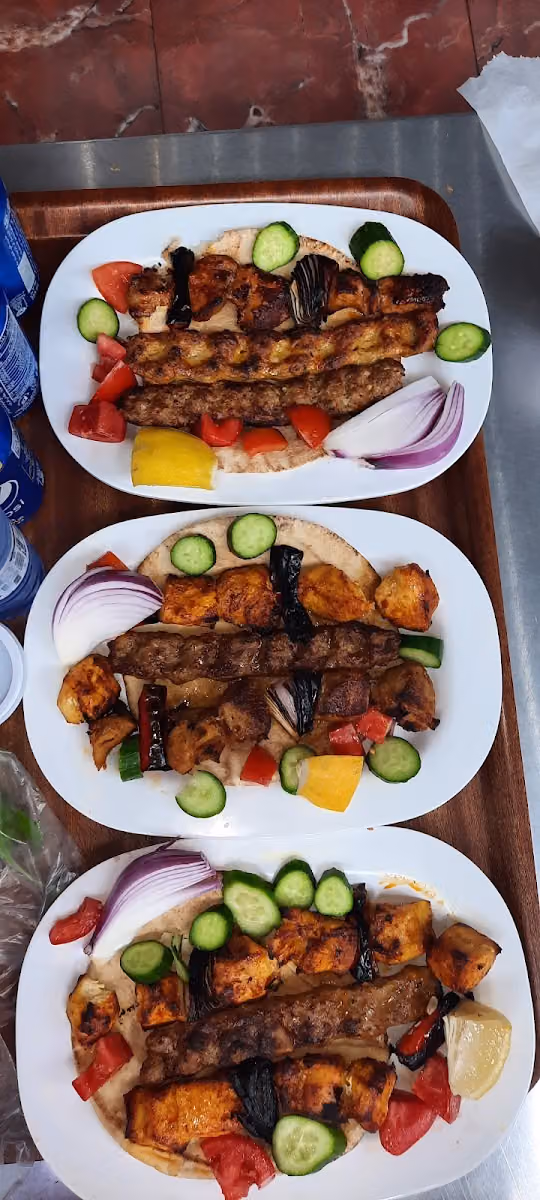 مطعم زرقاء اليمامة البخاري
