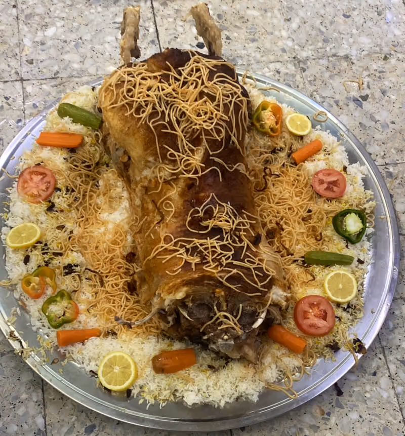مطبخ زاوية الخيمة