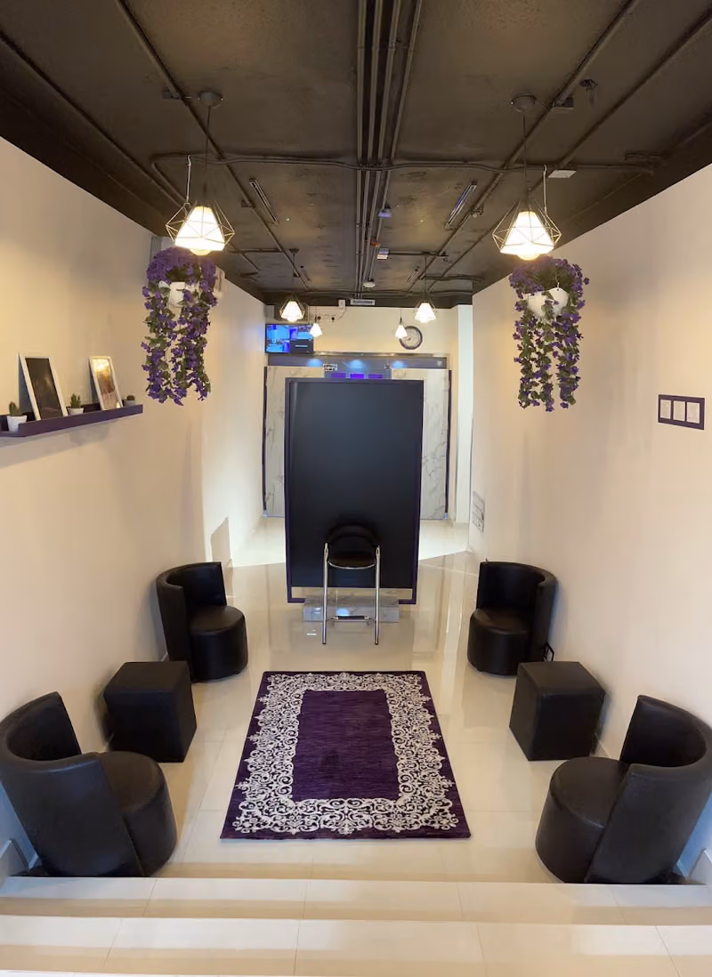 Muskan Beauty Salon, Al Wizarat (Indian)
