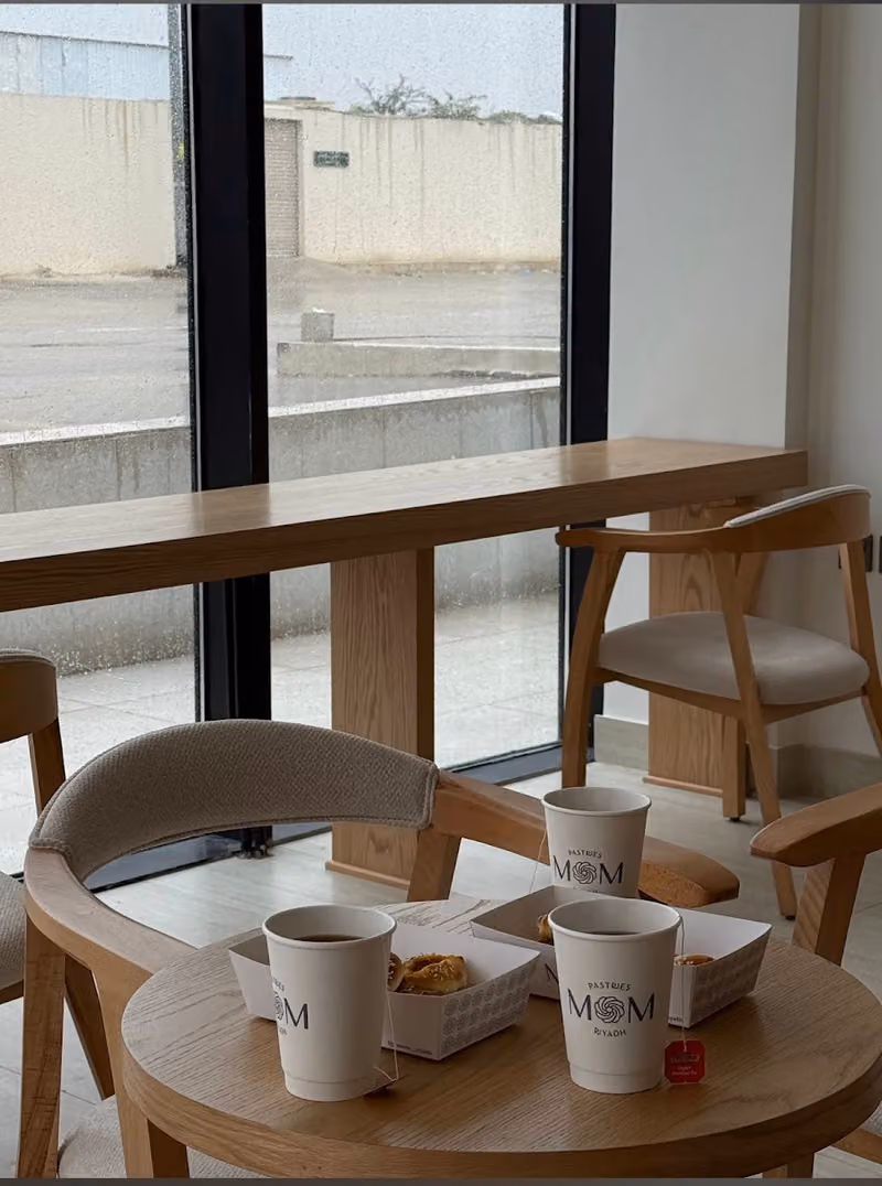 موم بيكري | mom Bakery