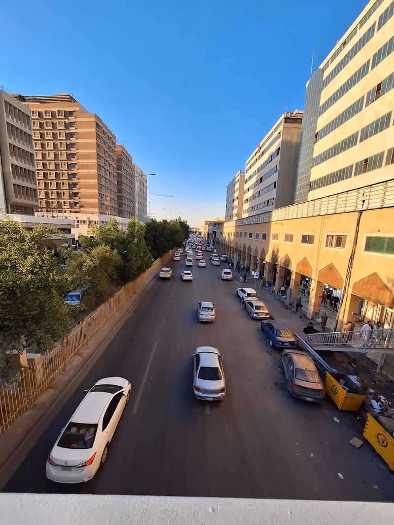 موقف البطحاء