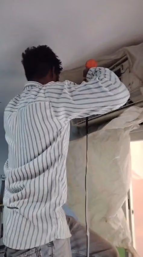 مؤسسة عبدالله محمد عايد لأعمال التكييف Abdullah Mohammed Ayed AC | Refrigerator Services