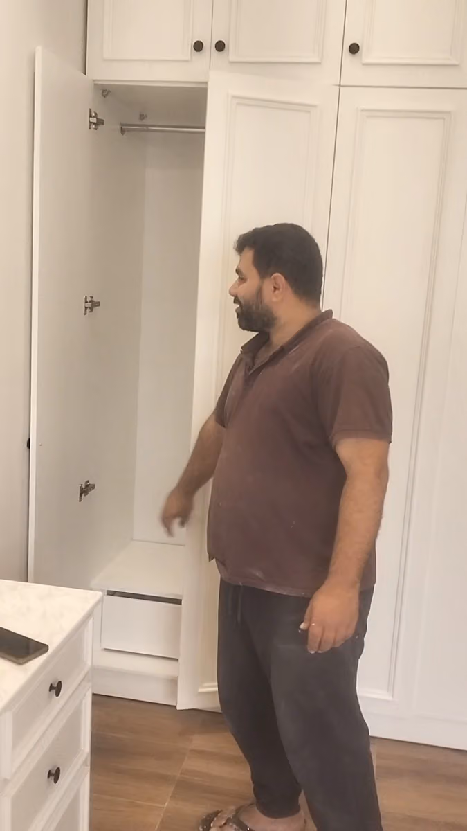 مؤسسة عبدالله صالح عبدالله بن عمير للديكور والموبيليا