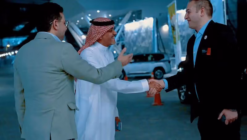 مؤسسة التقنيه الراقية للتجاره Eurotec وكيل بلوم BLUM