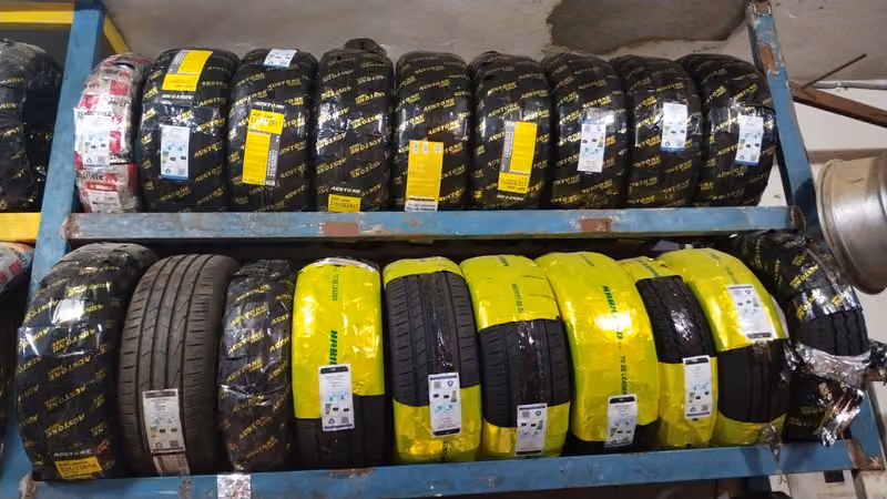 مؤسسه أنور الطريق للبطاريات