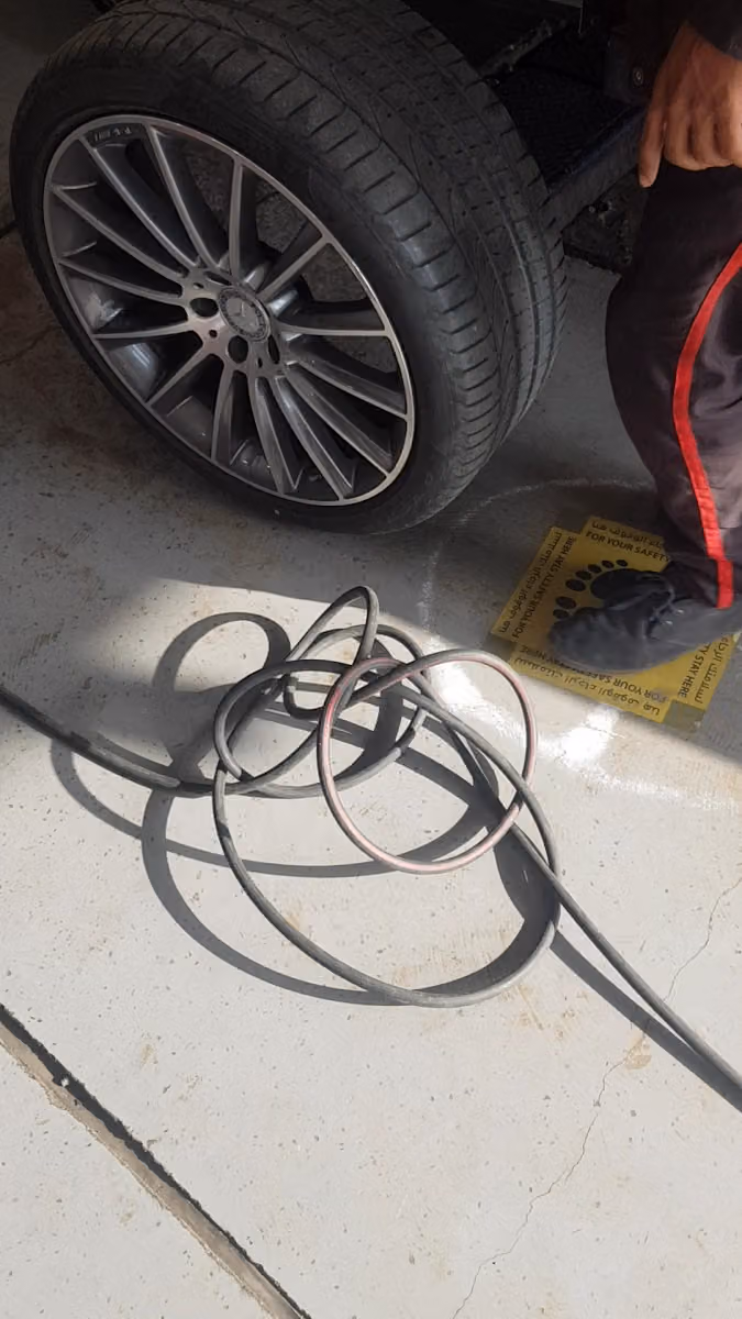 Riyadh Center Tires and batteries