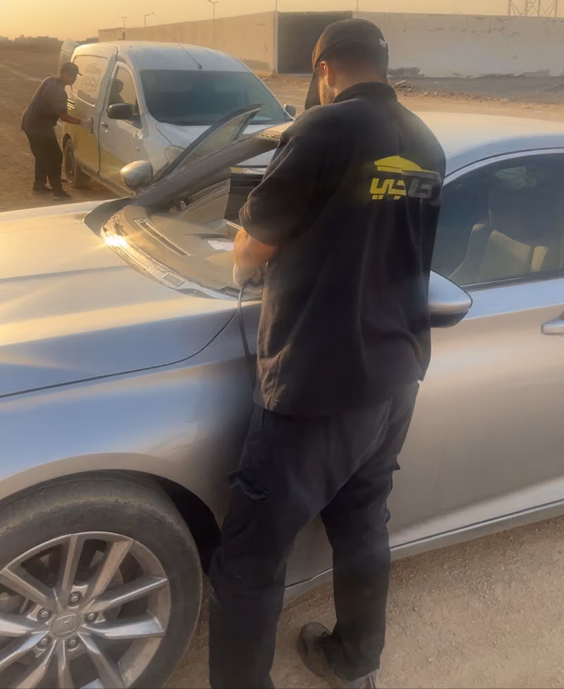 مؤسسة زجاجي لزجاج السيارات