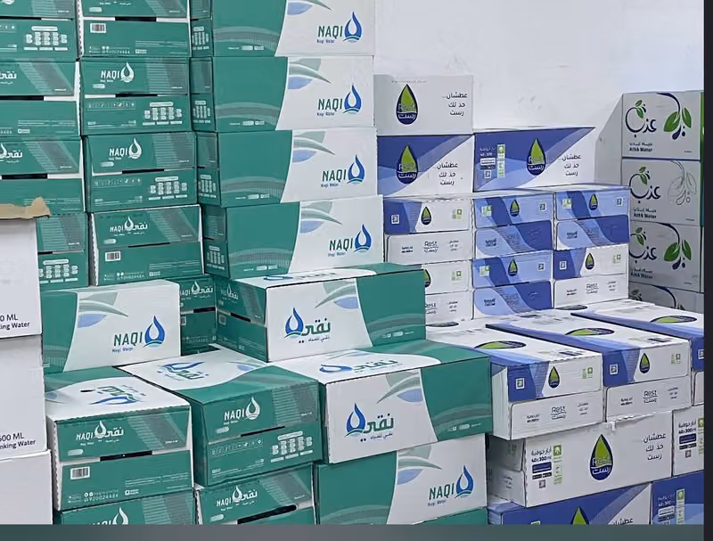 مياه ومرطبات
