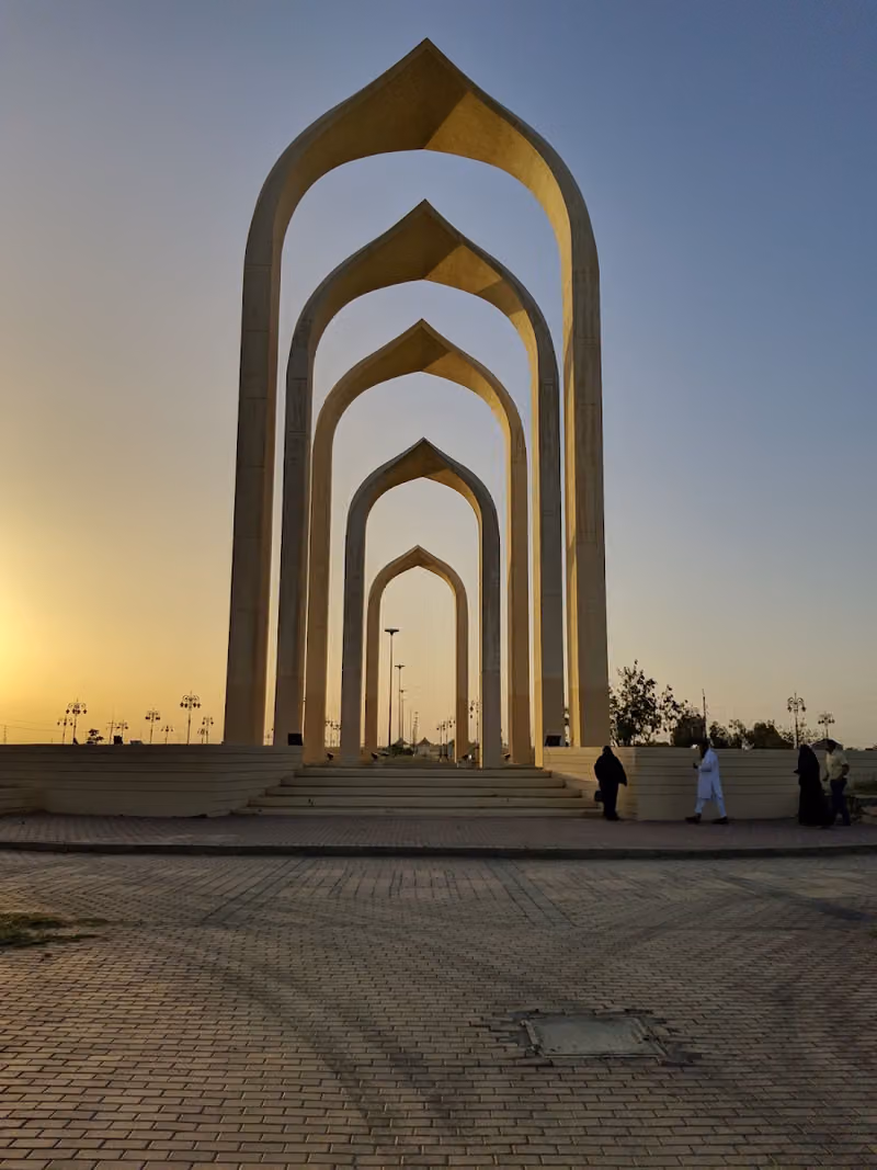 ميدان بوابة تبوك
