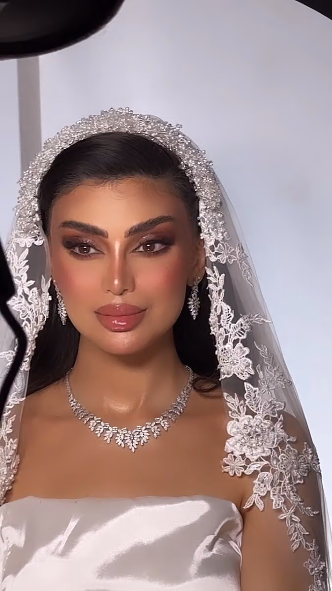 ميك اب ارتست سميه السبيت
