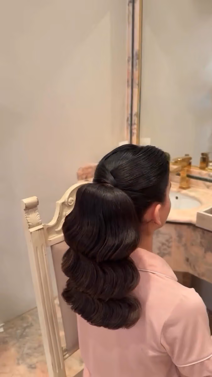 ميكب وهير ستايل - خبيره التجميل mashaeil
