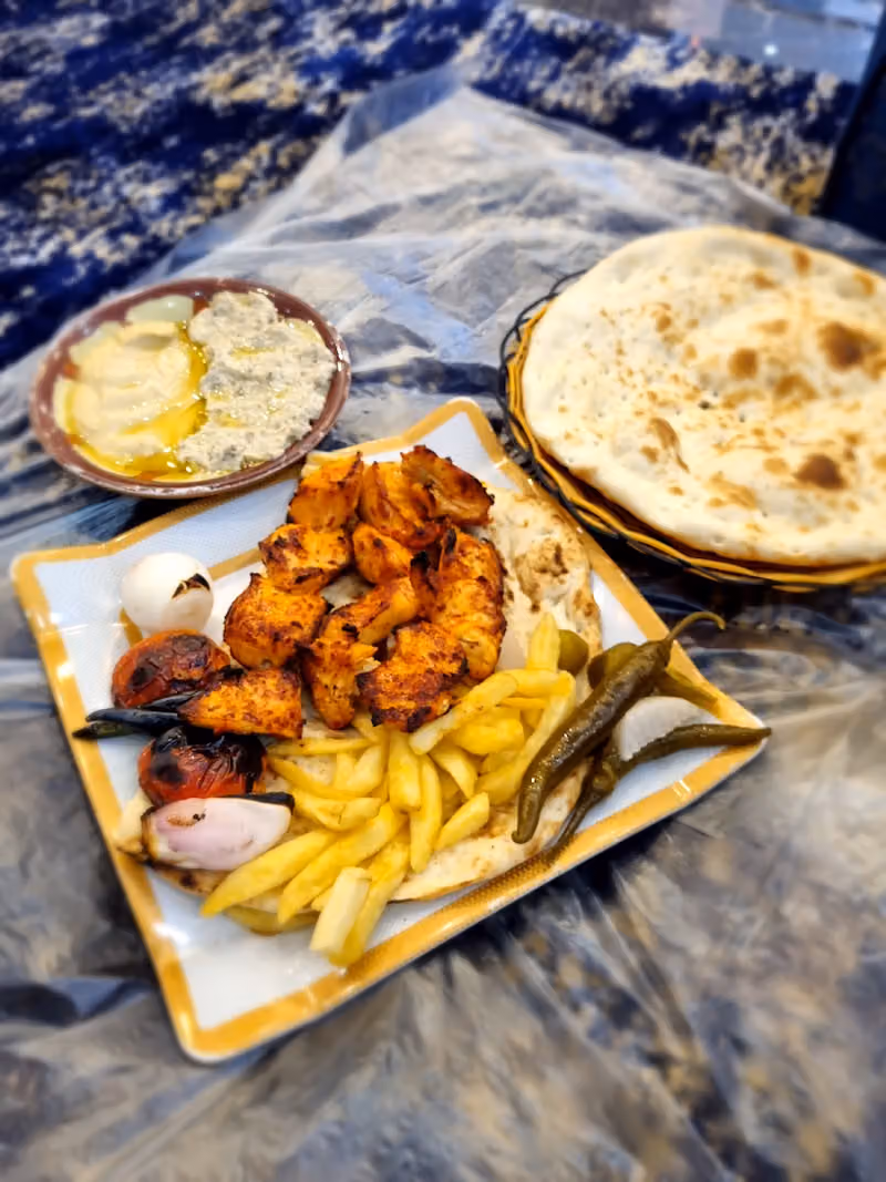 ميرا الذهبية