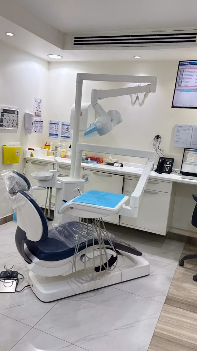 ميرال لطب الأسنان فرع التحلية - Miral Dental Clinics