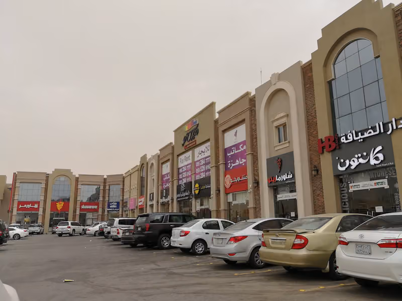 Mercato plaza