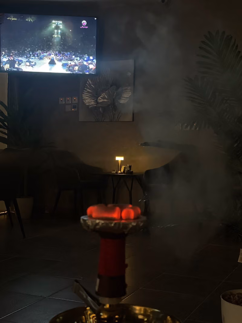 مزايا الكيف كافيه و لاونج شيشة