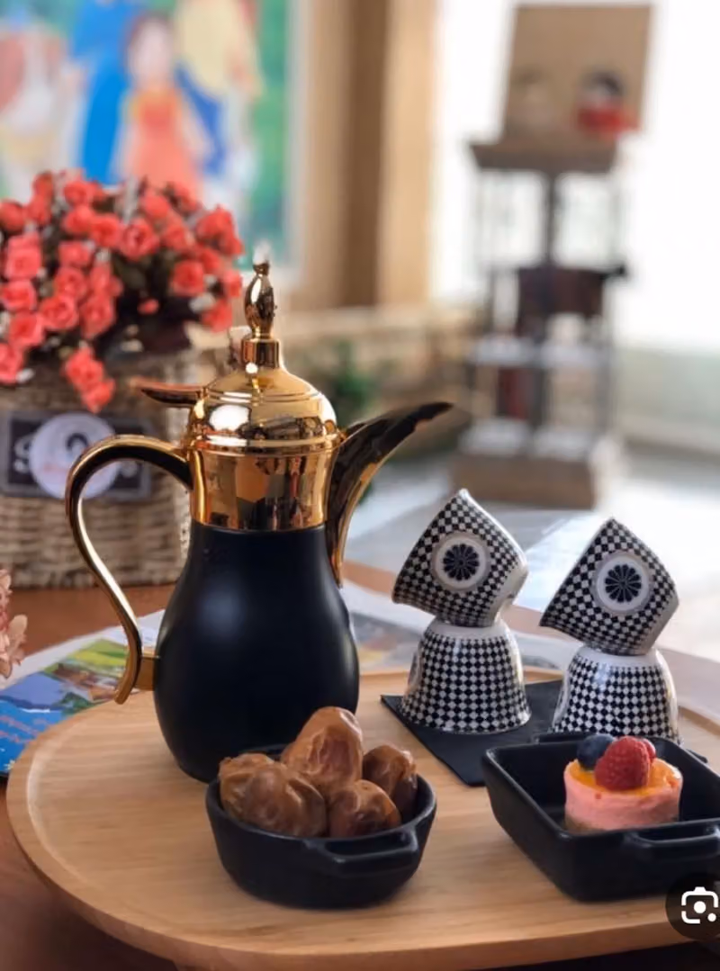Nagham Cafe & Lounge نغم وكافي لاونج
